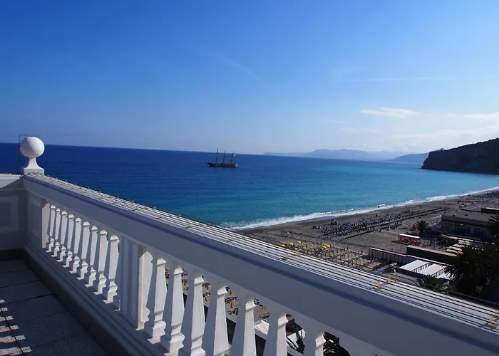 Lido Resort