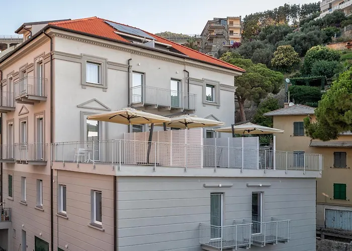 Villa Cadiz Apartments Varazze